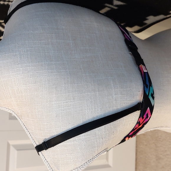 💕 EUC PINK by VS Ladie's Wear Everywhere Super Push Up Bra, Multicolor T-Shirt - Picture 5 of 11